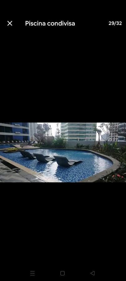 Amazing View Makati Elegant Flat 400Mb Internet Apartman Manila Kültér fotó